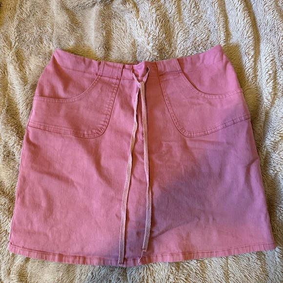 BUBBLEGUM PINK SKORT (skirt/short)💘🍇 - Picture 1 of 6